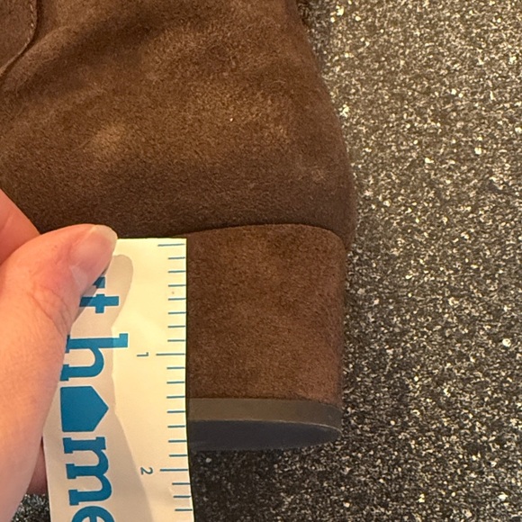 J McLaughlin Chic Brown Suede Women's Heeled Boots - size 8.5 - Picture 5 of 6